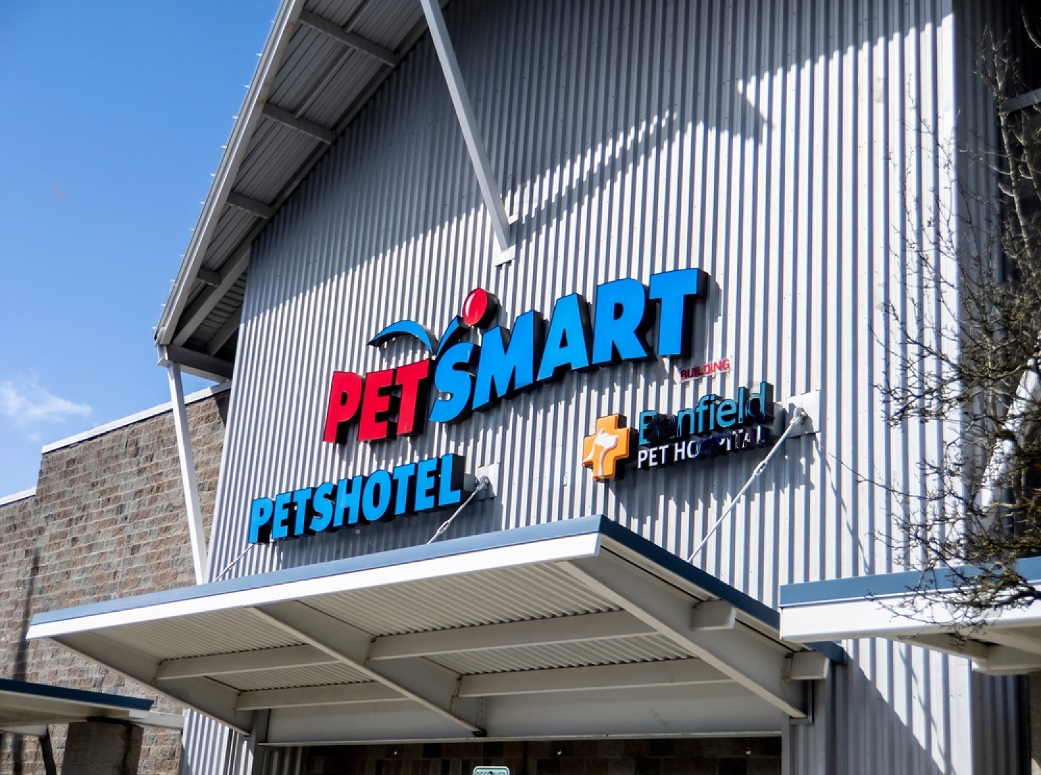 Petsmart Pet Hotel Locations and Reviews Petsmartgo